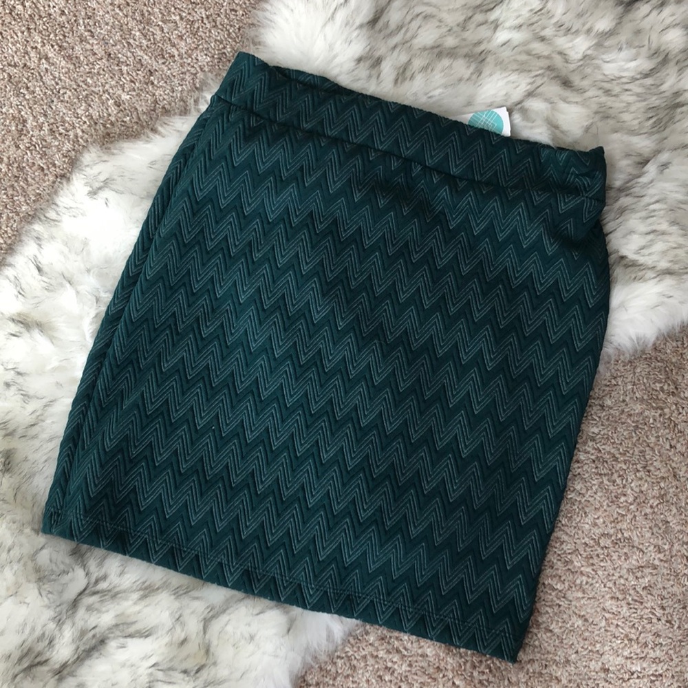 Green pencil skirt